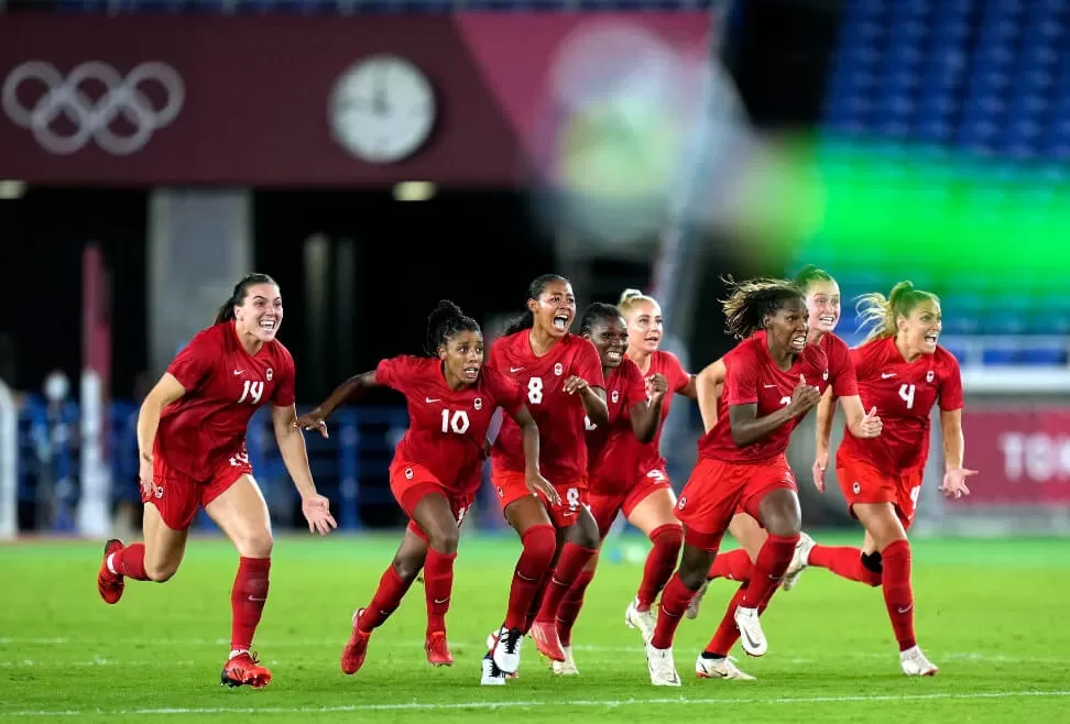 Canadá eleva a cinco los equipos clasificados para París 2024 y la Copa Oro femenina