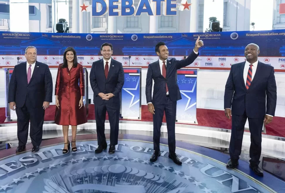 El segundo debate republicano de EE.UU. aúna críticas a Biden y reprocha a Trump su ausencia