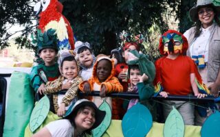 Escolares desfilan este Día del Niño en la capital