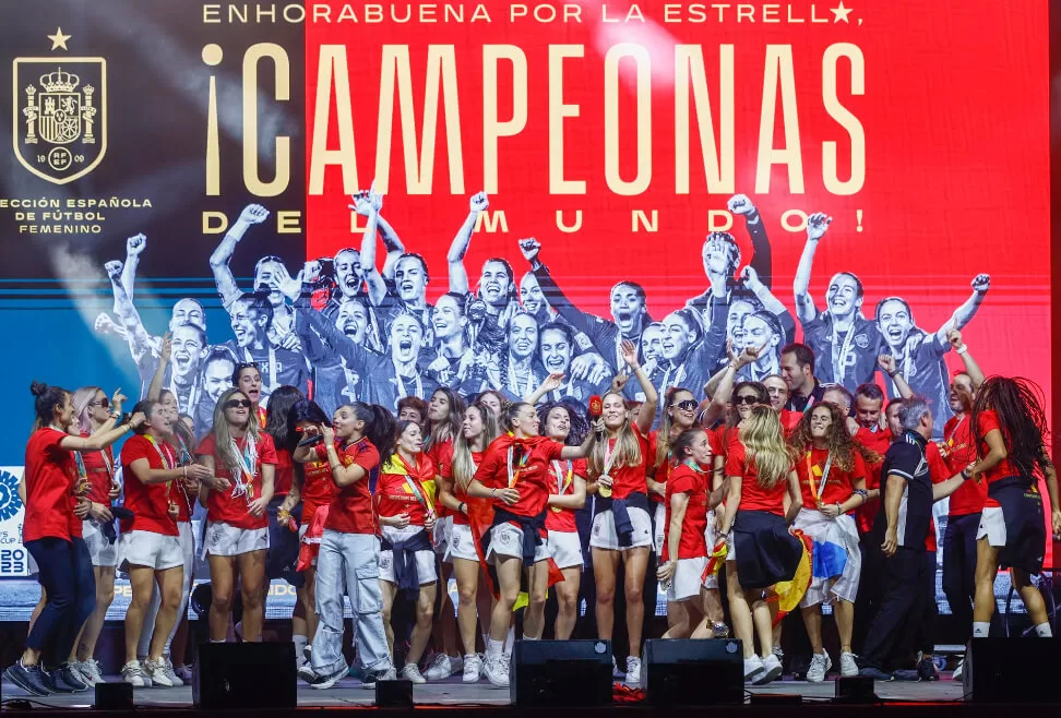 El triunfo de la selección femenina de España impulsa un récord en la venta de camisetas