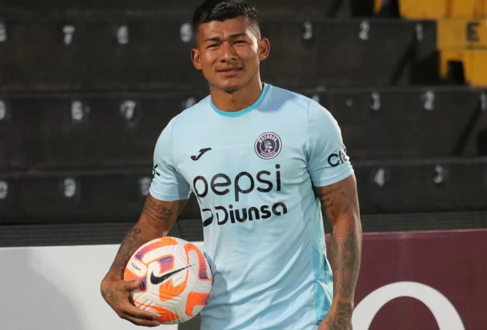 OFICIAL: Iván “Chino” López recibe su finiquito por parte de Motagua