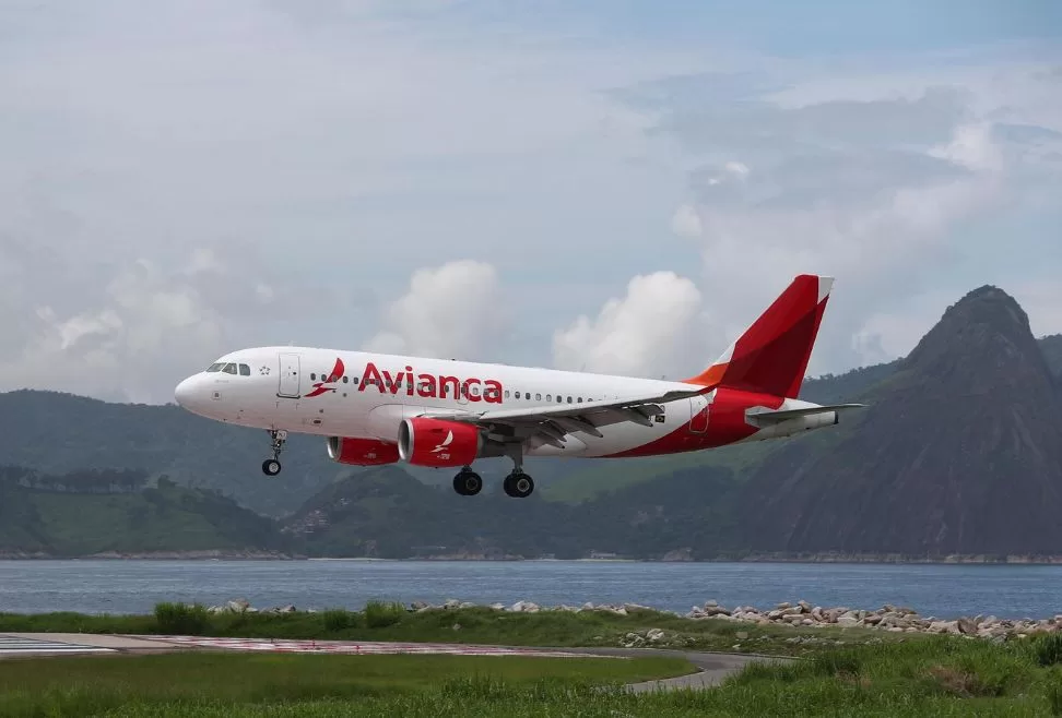 Avianca inicia vuelos directos entre Honduras y Colombia