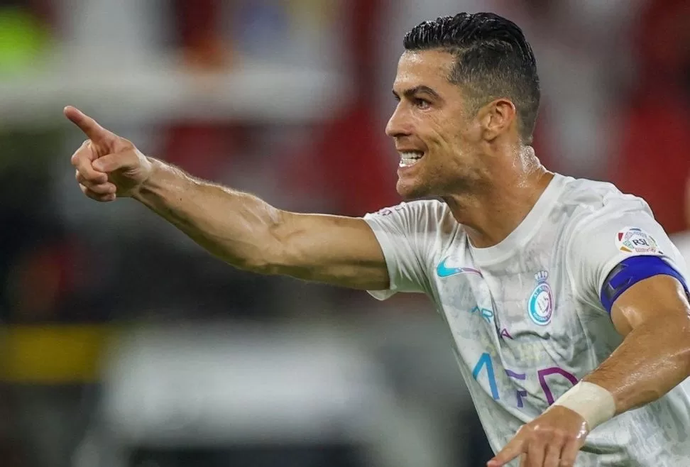 Cristiano Ronaldo celebra su gol 53 en su carrera deportiva.