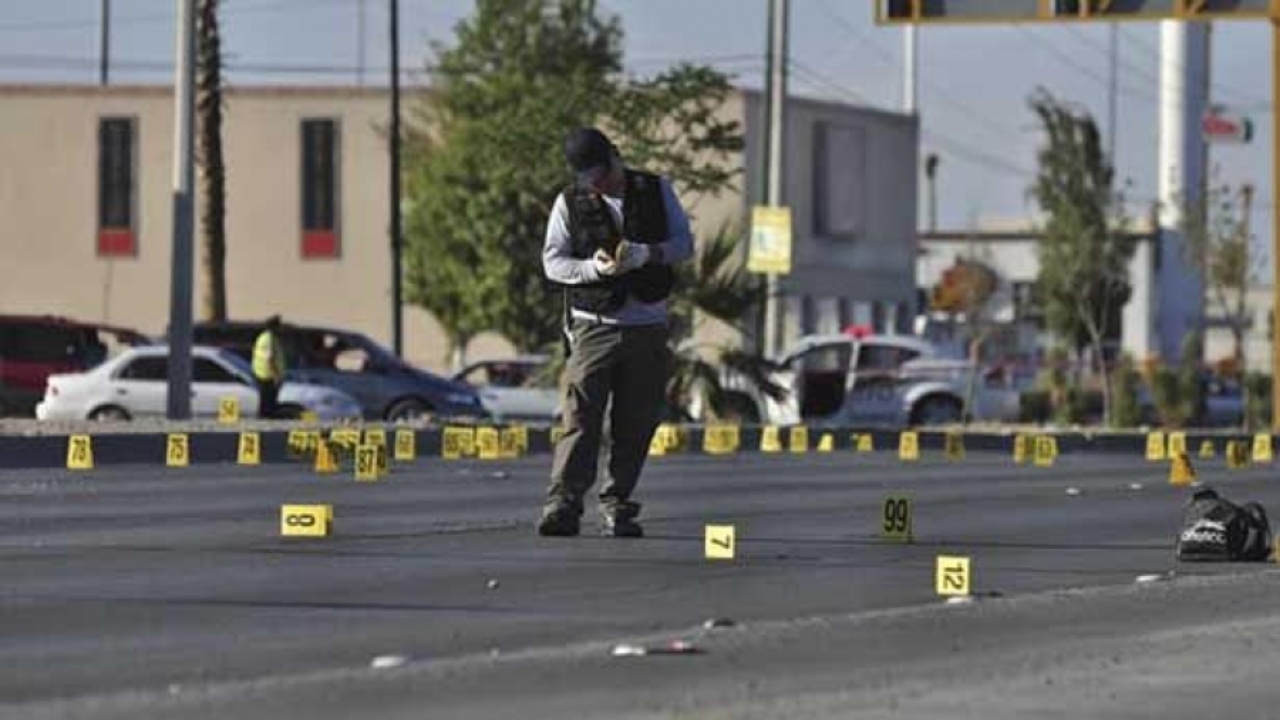 Al menos ocho muertos en un operativo policial en el centro deMéxico