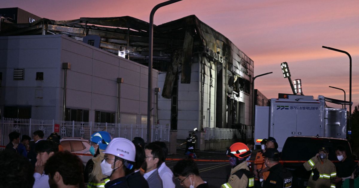 Incendio fatal en fábrica de baterías en Corea del Sur, 22 muertos