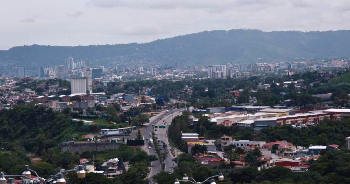 Lluvias en diversas áreas de las regiones occidental, norte, centro y oriental (VIDEO)