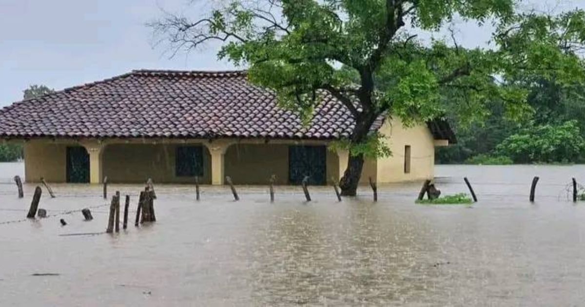 Desborda Río Goascorán: El Cubulero nuevamente inundado