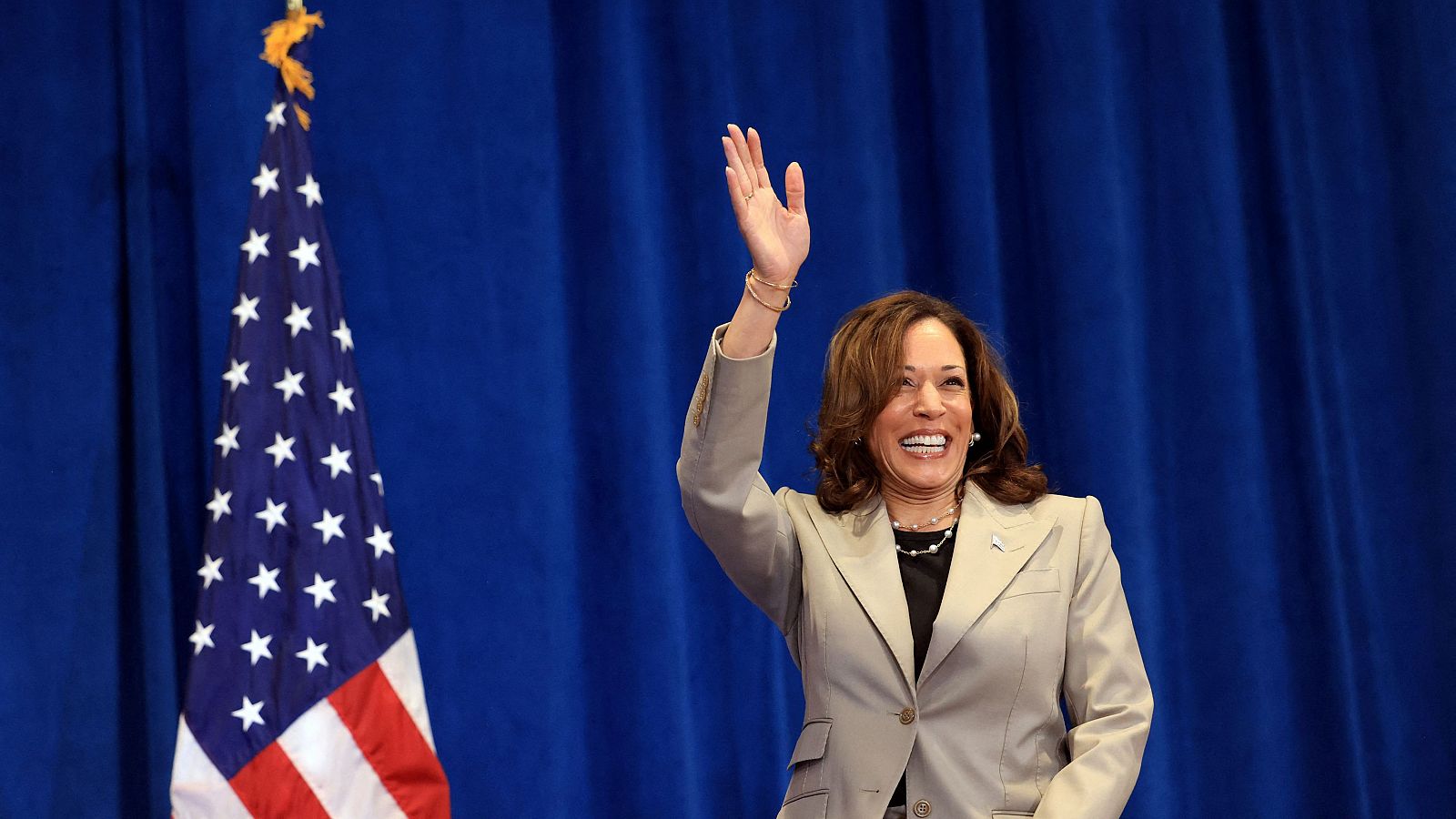 Kamala Harris favorita para enfrentarse a Trump en presidenciales de EEUU