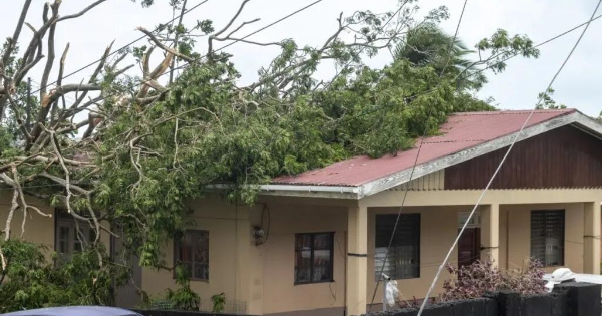 Un muerto en San Vicente y las Granadinas deja huracán Beryl.