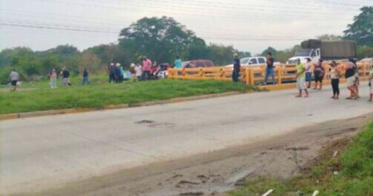 Protestas en La Lima por apagones y pérdidas comerciales