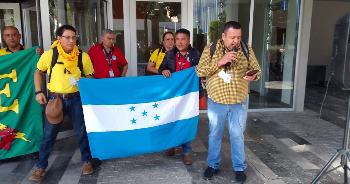 Sindicato de la ENEE protesta por pagos pendientes