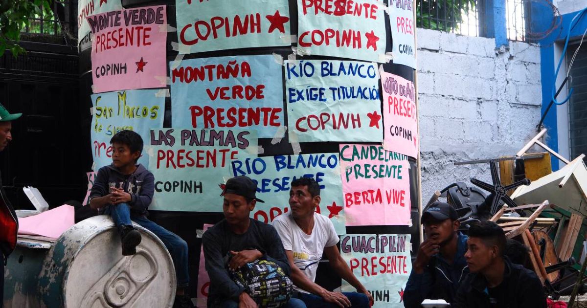 Conflicto de tierras: COPINH presiona al INA en Tegucigalpa