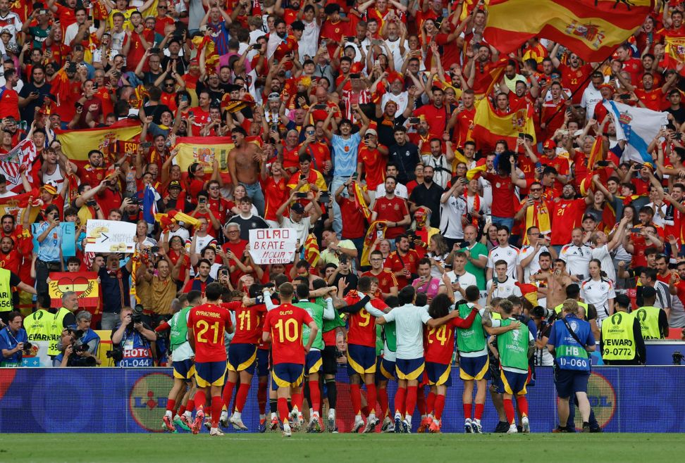 España derrota a Alemania y avanza a las semifinales de la Eurocopa