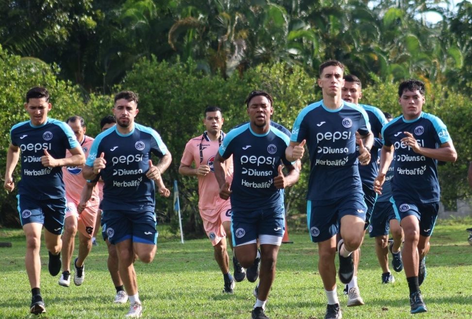 Motagua entrena en Tela