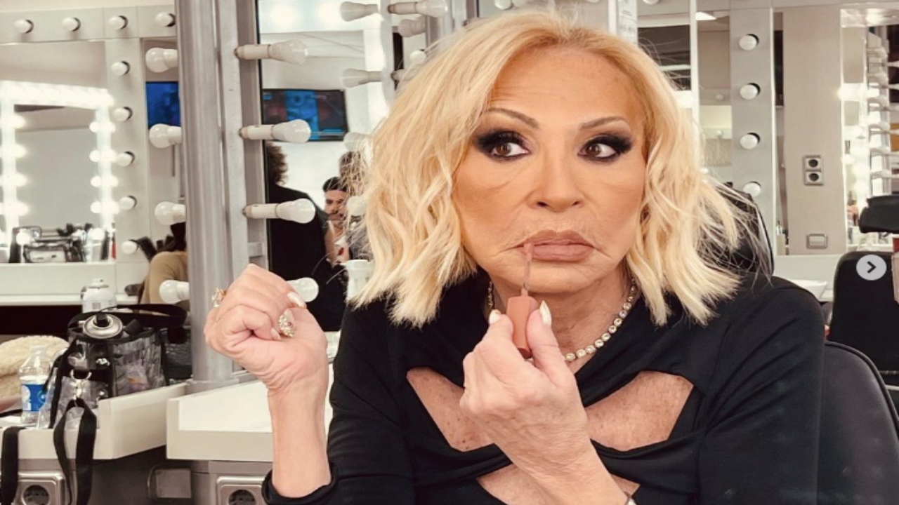 Laura Bozzo Regresa