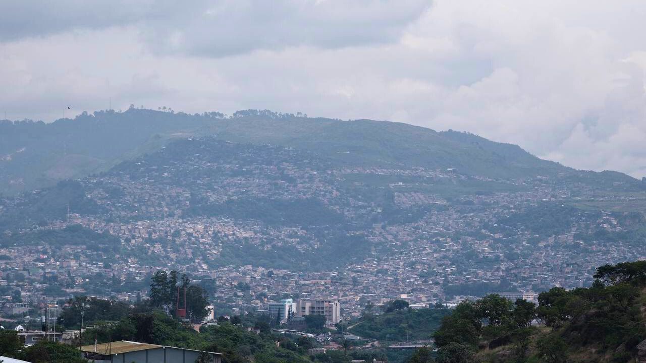 Lluvias con actividad eléctrica para el sur y occidente de Honduras